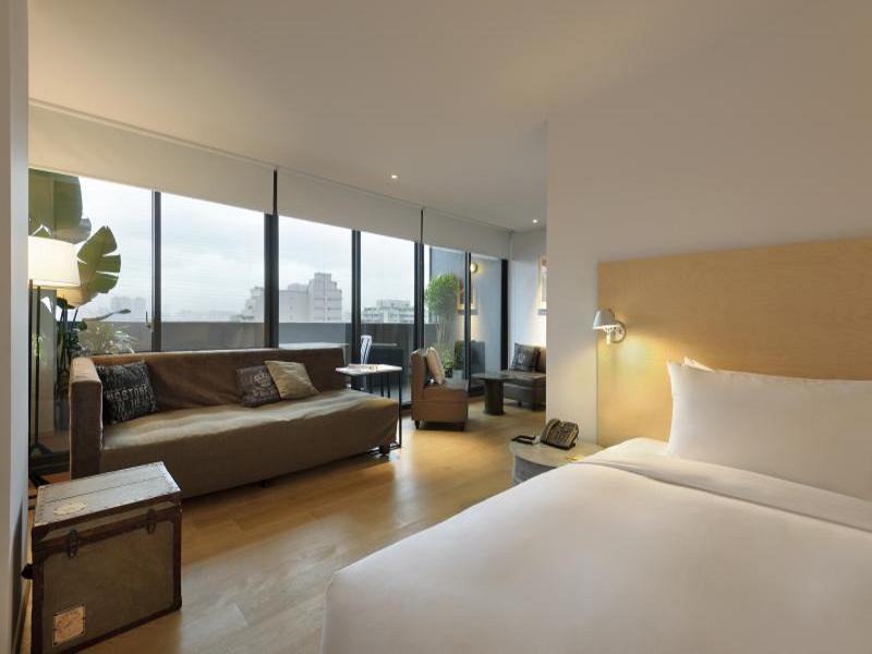 Amba Taipei Ximending Hotel Exterior photo